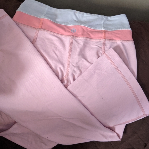 Lululemon groove super flare
